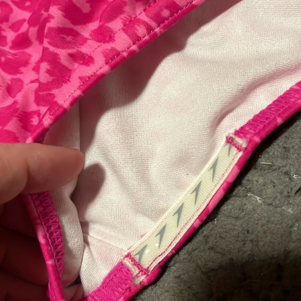 Speedo Size 16 Sporty Splice Pink Tropical Tankini Bikini